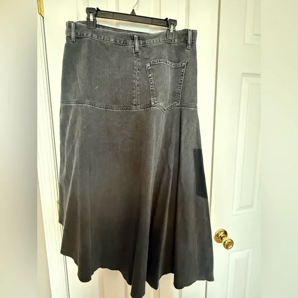 Topshop Charcoal Asymmetrical Skirt - Picture 3 of 5